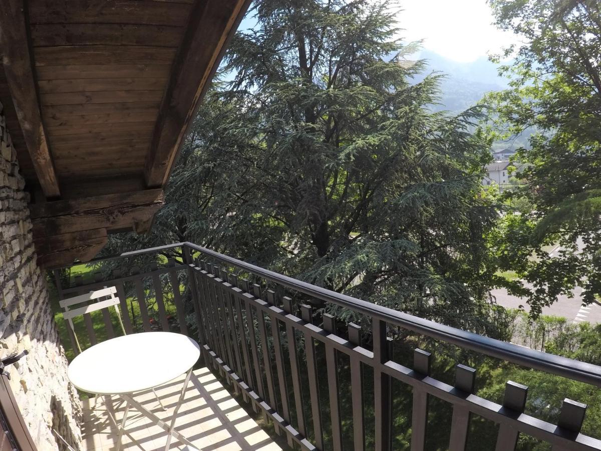 Residence Catullo Bezzecca Bagian luar foto