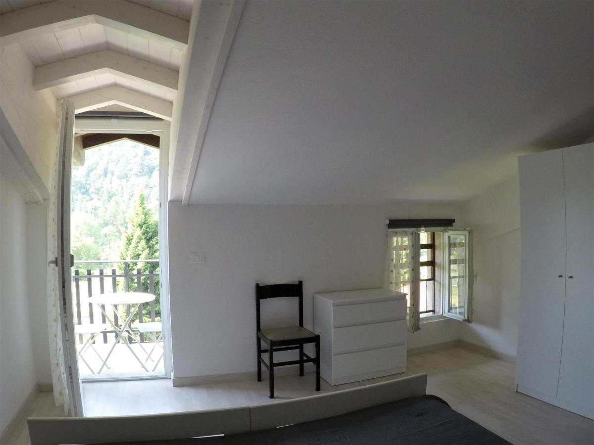 Residence Catullo Bezzecca Bagian luar foto